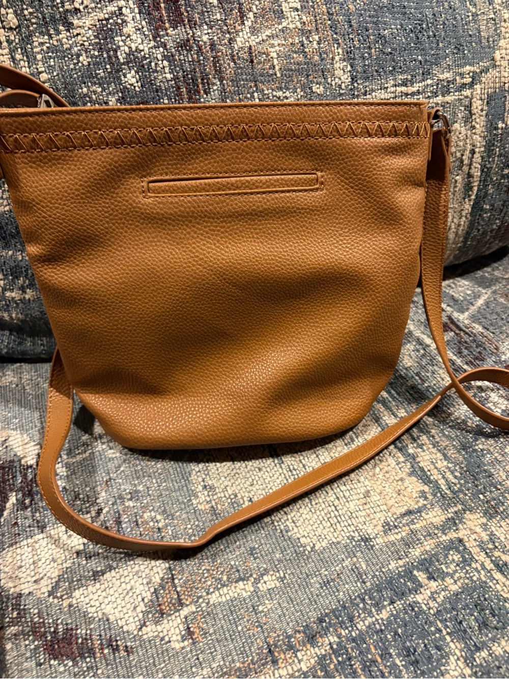 Thirty-One Bucket Bag in light brown